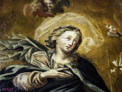 Gemäldedetail: Maria mit Perlenschleier, umgeben von Engelsköpfen